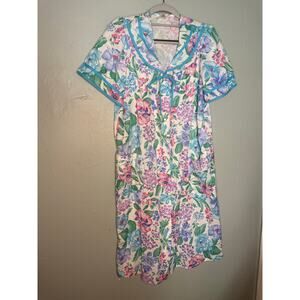 Morning‎ News vintage 80s/90s nightgown robe floral print